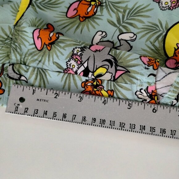 Tom &Jerry Mens Shorts Size XL Allover Print Rayon Summer Vacation Resort - Picture 8 of 9